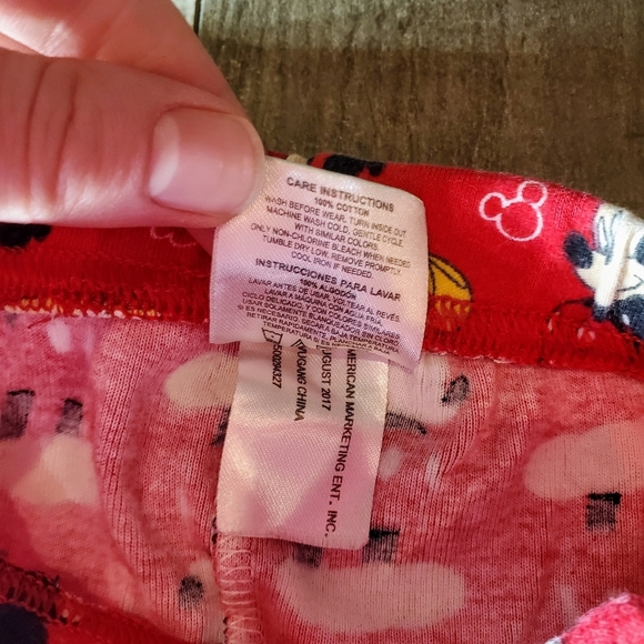 Mickey Mouse Pajamas Size 12 Months Disney Sleep Outfit Baby Boys PJs Pajamas - Picture 4 of 9